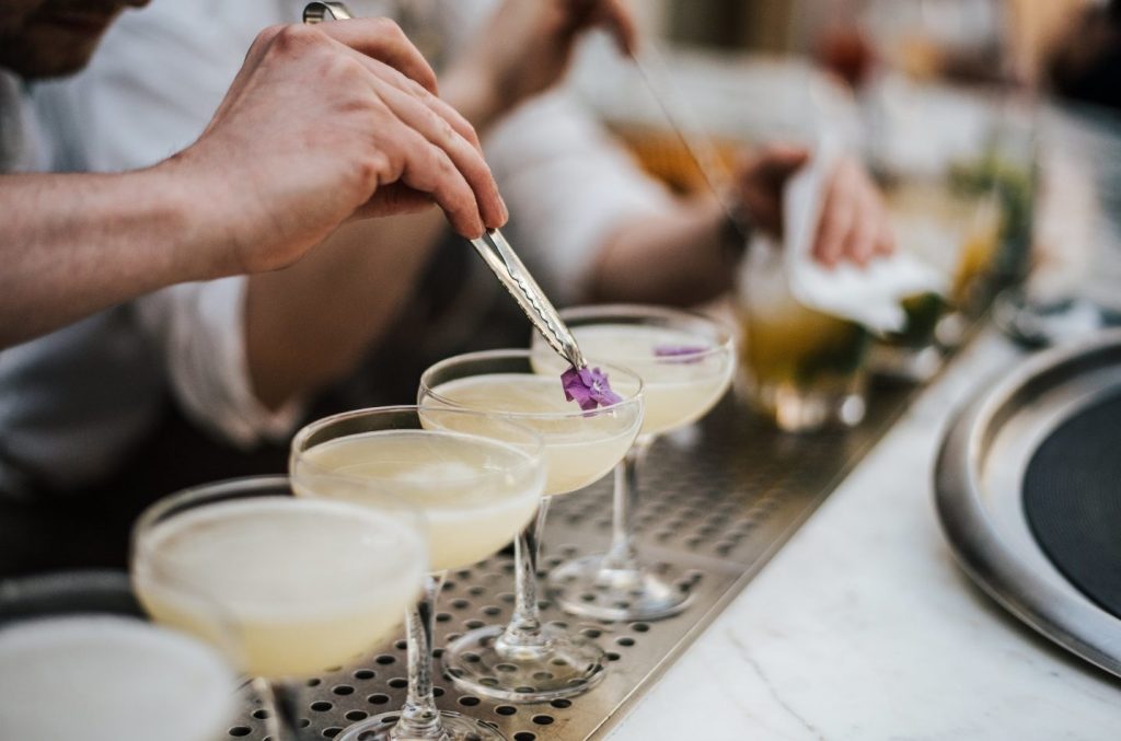Bar à cocktail à Bordeaux - FirstName