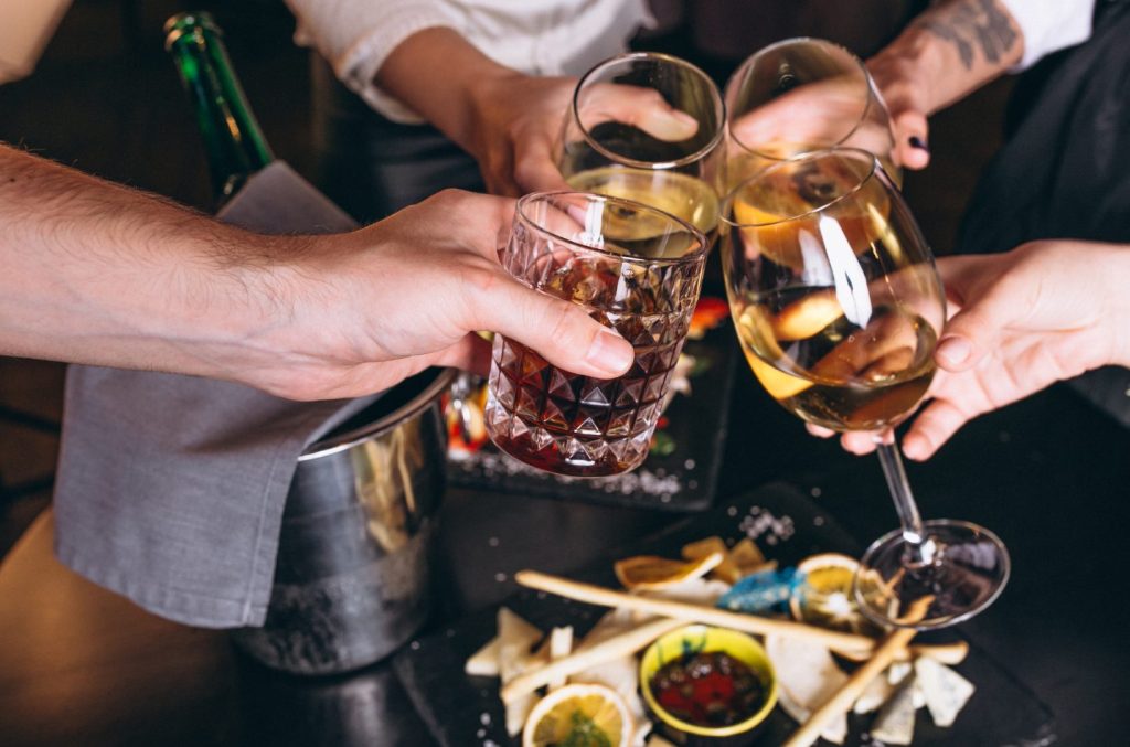 Bar-restaurant à Toulouse - FirstName