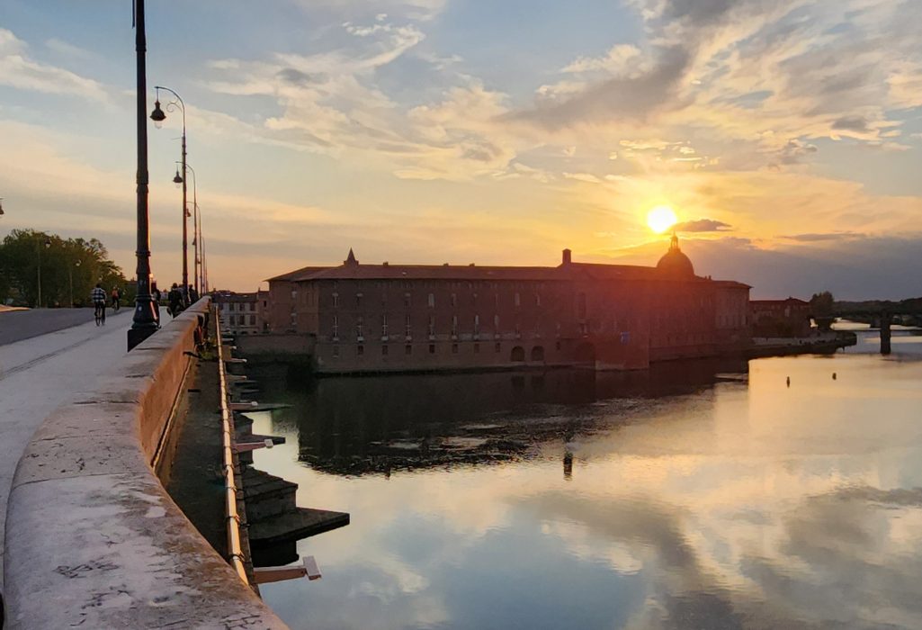 Quartier Saint-Cyprien à Toulouse : Guide de la rive gauche